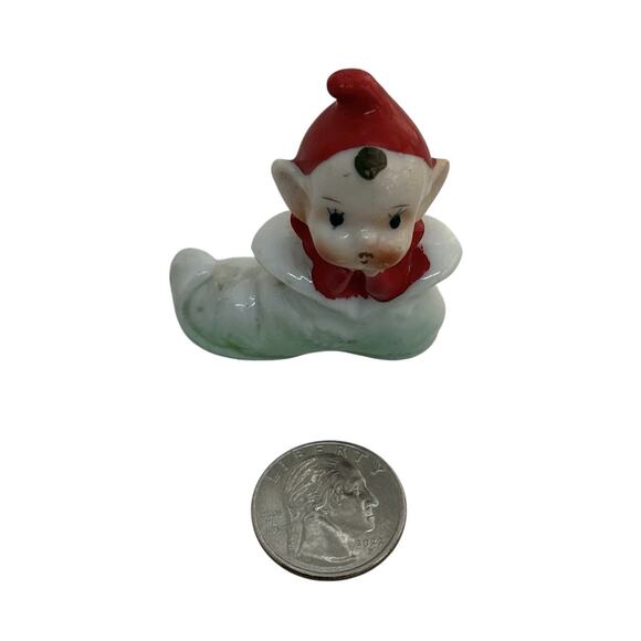 Mid Century Pixie Elf Ceramic Figurine Red Hat Coat Green Shoe Japan Christmas - Picture 9 of 13